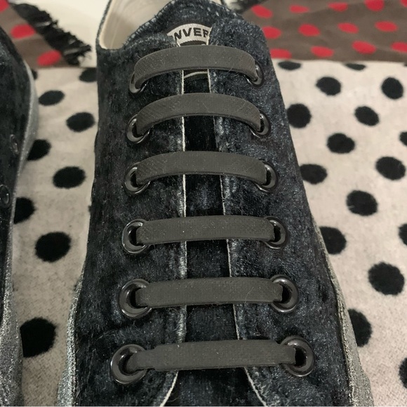 Converse x Miley Cyrus Chuck Taylor All Star Low Top Sneakers - Picture 4 of 12